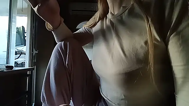 Pinkpinkpinkpinkpinkdoll - open my photoes and videos in my almums)