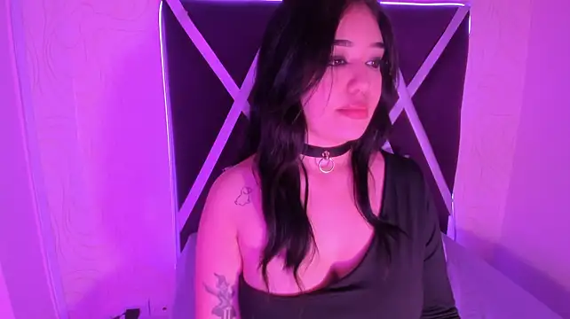 ninameduxx Chat XXX in diretta