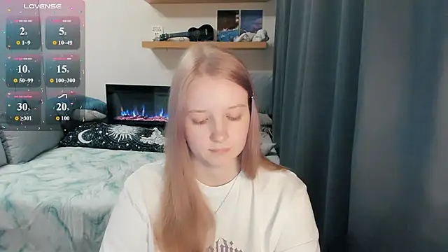 XXX chat uživo modela Alyaley