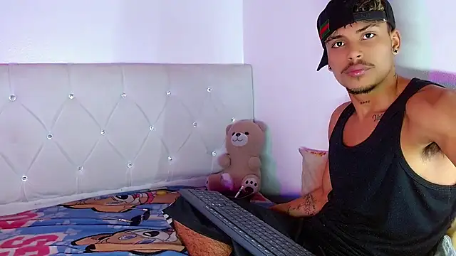 Angel_foxc13 Chat XXX live