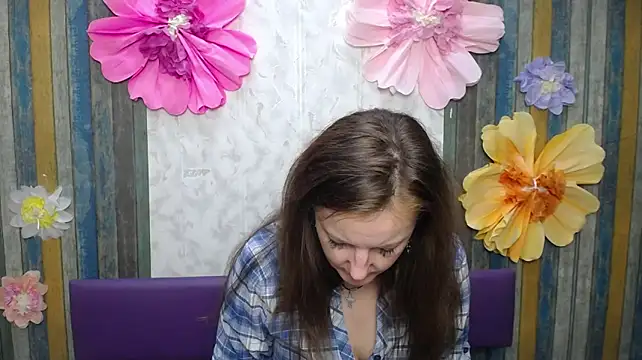 MeganPirs Chat XXX in diretta
