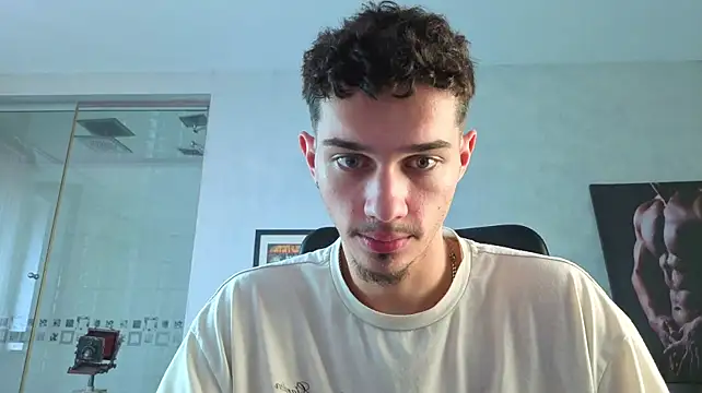 Chat XXX ao vivo de KaydenDrew
