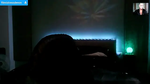 Devon2020 Pertunjukan Webcam