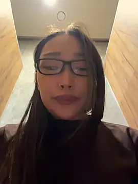 Chatroom XXX en direct de trytomakememoam
