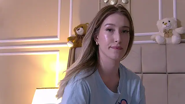 צ'אט XXX בשידור חי של SerenaBennet