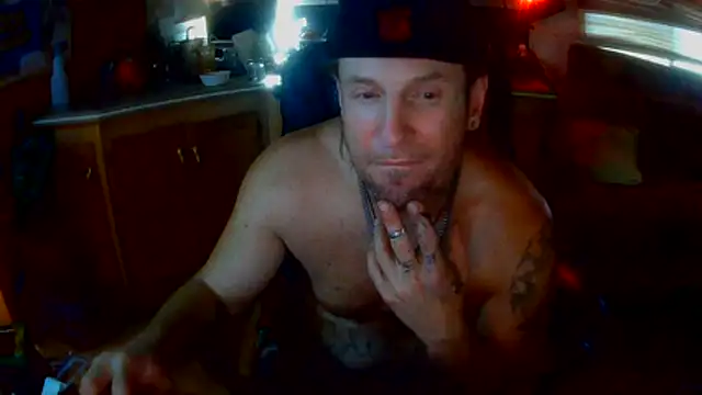 Živý XXX chat Tattoogonewild