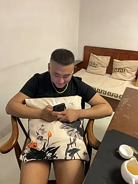 Stripchat-SM élő XXX-chatje