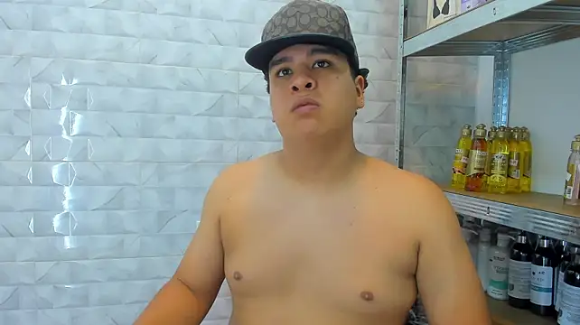 Naim_Bennetsex 现场XXX聊天