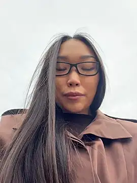 trytomakememoam's Live XXX Chat