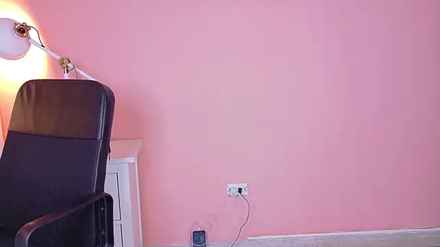 MiiaaVelvett__ Chat XXX in diretta