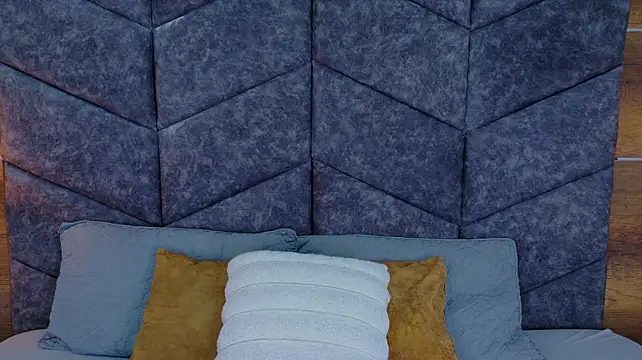 Czat XXX na żywo – AnnieRouse__