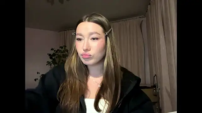 Chat XXX en directo de WrongRoyal