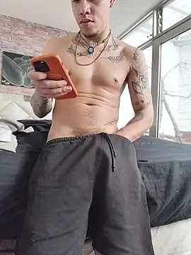 Chat XXX en directo de AlphaMasterXxx