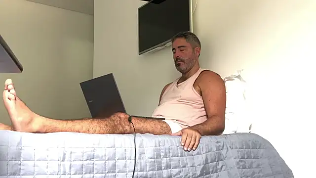 victor_chatn Live XXX chat