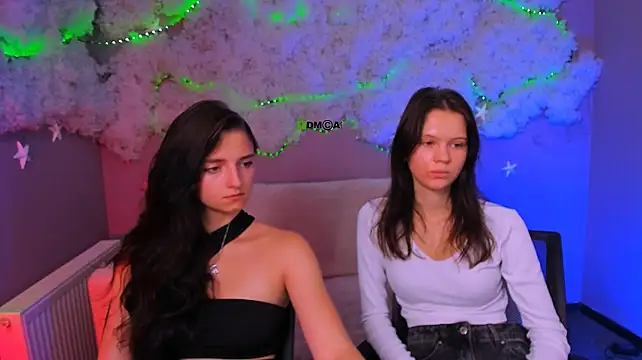 Živý XXX chat caroline_honeyy
