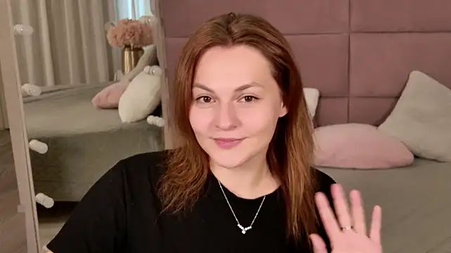 Chatroom XXX en direct de KirraMoss