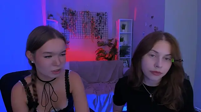 estelle_roya: онлайн-секс-чат