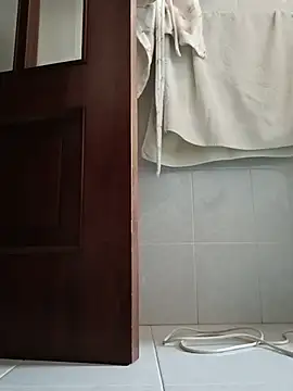 Chat +18 de Annarella_Pika ao vivo