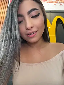 Valentina-gomezz - RUB MY CLIT + LICK FINGERS🔥💦