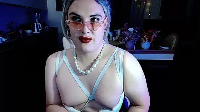 Chat +18 de SarinaWilliams ao vivo