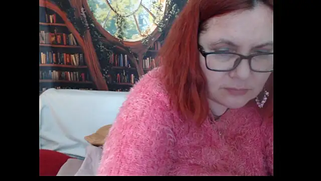 PlayfullMaturen Live XXX chat