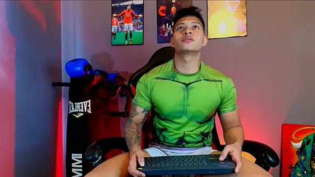 Chat +18 de EvanGreey_ ao vivo