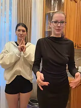 RussianGirls_'s Live XXX Chat