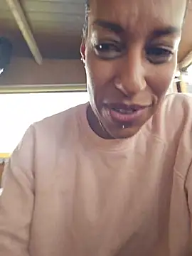 Goldenlace's Live XXX Chat