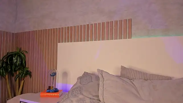 Živý XXX chat IsisJames_