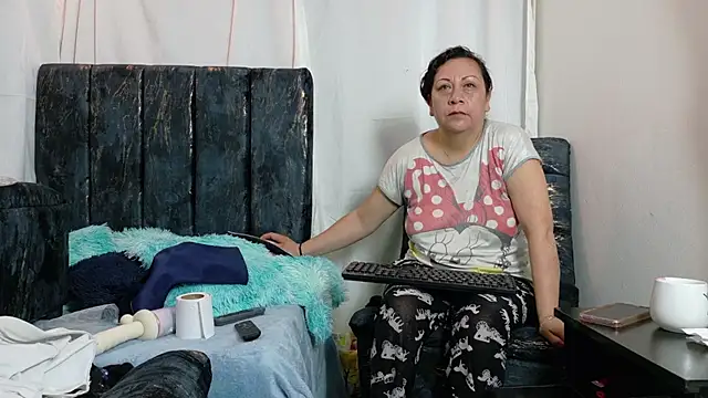 Živý XXX chat marisol1977hot