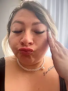 Temptation_Qmn Live XXX chat