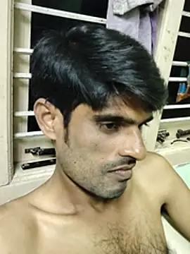 Hot_Hot_Boy Adlı Modelin Canlı XXX Sohbeti