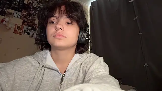 Kirin_Lin – Live XXX-chat