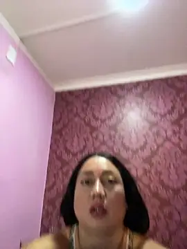 Chat +18 de juliana_diaz ao vivo