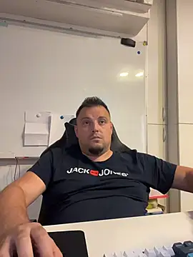 Živý XXX chat snayperm123