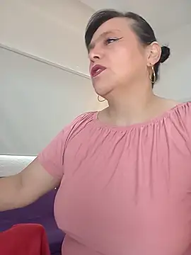 Natasha_miilf_ Chat XXX live