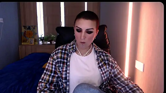 Sweet-n-Strong Live XXX-chat