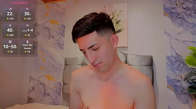 Un_Sluttyy Live XXX-chat