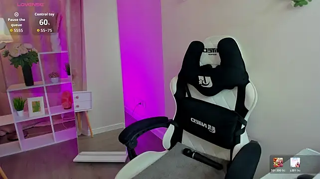 XXX chat uživo modela Dixon_Ross