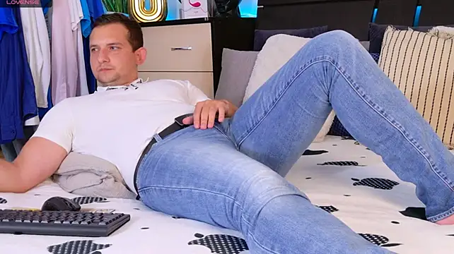 Jimmy_Doss 라이브 XXX 채팅