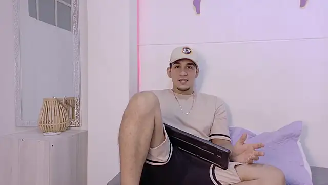 Онлайн чат XXX Massimo_11