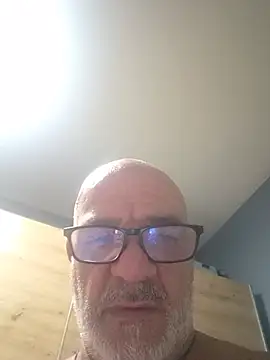 rob796n Live XXX chat