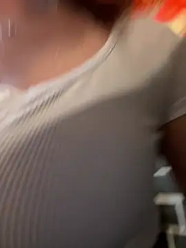mollymm 现场XXX聊天