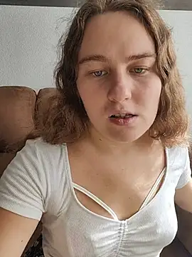 Chat +18 de NensysFourets ao vivo