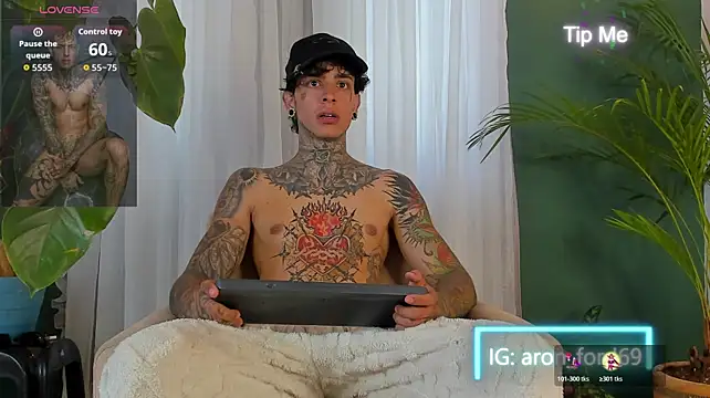 aron_ford77 Chat XXX live