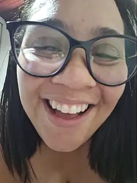 Chat XXX ao vivo de yasminmeyerofc