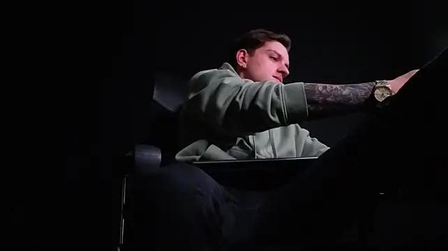 Živý XXX chat FelixStarkk