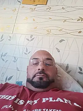 igor44oo Chat XXX in diretta