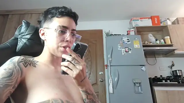Cutie_Shy_'s Live XXX Chat