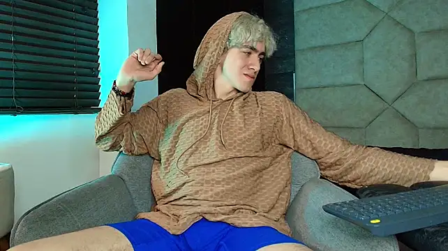 Tyler_Mcrey Chat XXX live
